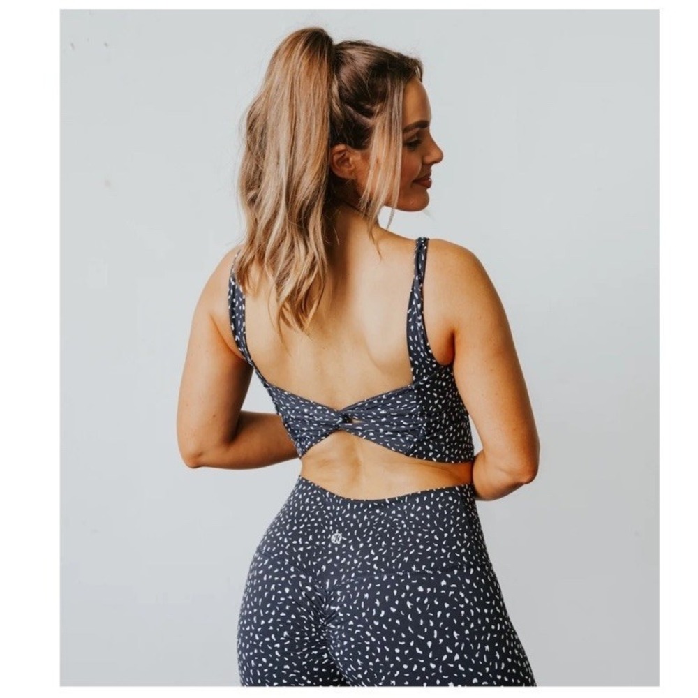Astoria LUXE IGNITE Sports Crop Black Speckle Sz M No Pads Activewear Workout
